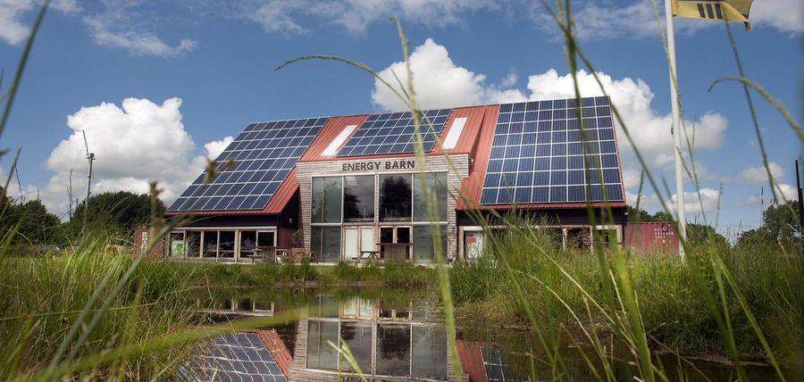 A photo of the pop-up office in Groningen.